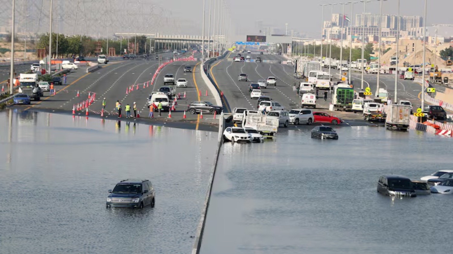 Dubai investiert 277 Mio. € in Überschwemmungsschutz | Die Geissens Real Estate | Luxus Immobilien mit Carmen und Robert Geiss – Die Geissens in Dubai