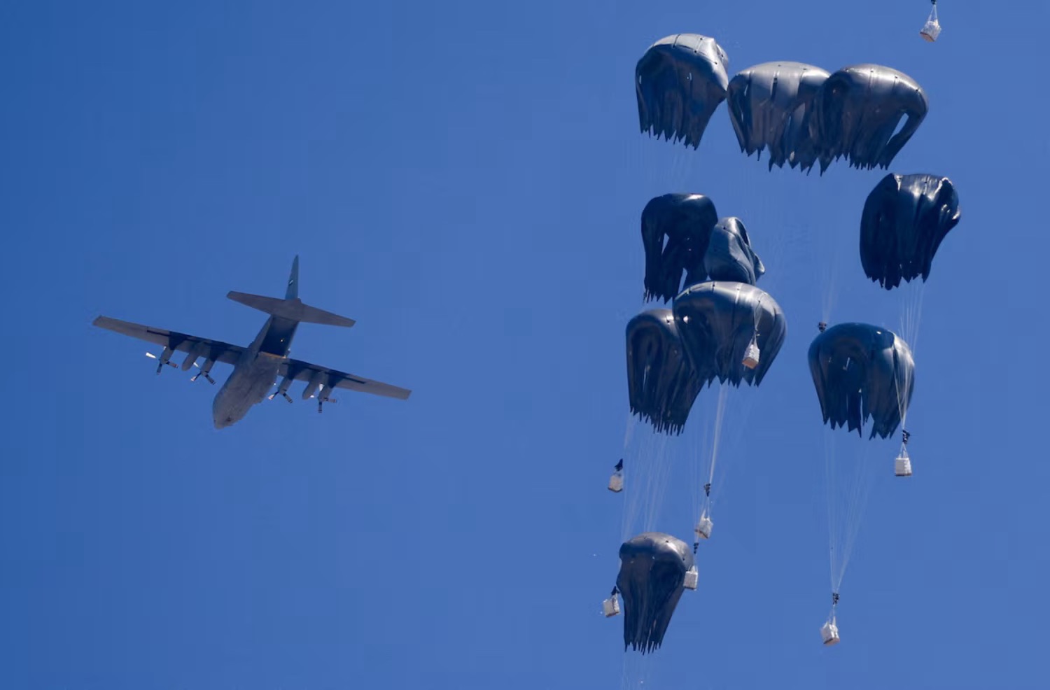 Gaza: Jordanien und VAE starten erste Hilfslieferung aus der Luft | Die Geissens Real Estate | Luxus Immobilien mit Carmen und Robert Geiss – Die Geissens in Dubai