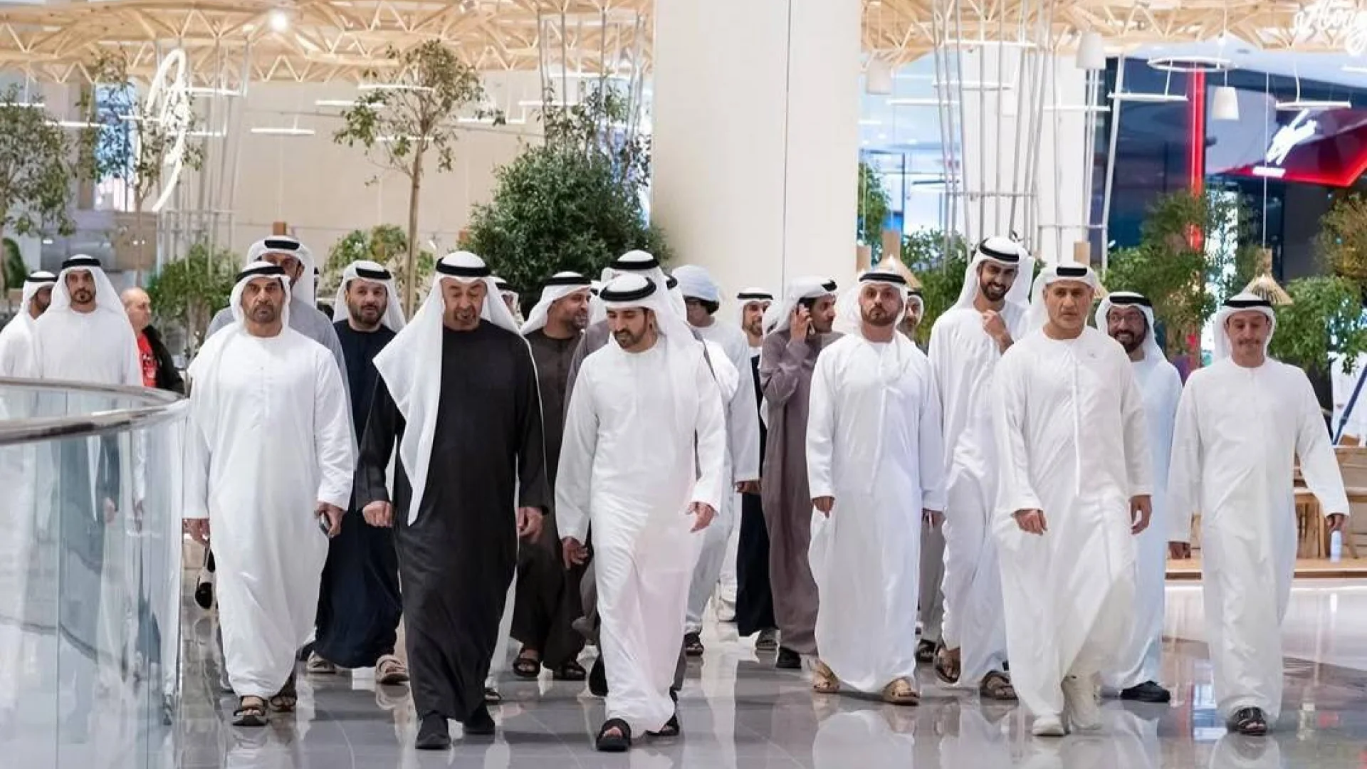 UAE-Führung zeigt Präsenz: Signal der Sicherheit | Die Geissens Real Estate | Luxus Immobilien mit Carmen und Robert Geiss – Die Geissens in Dubai